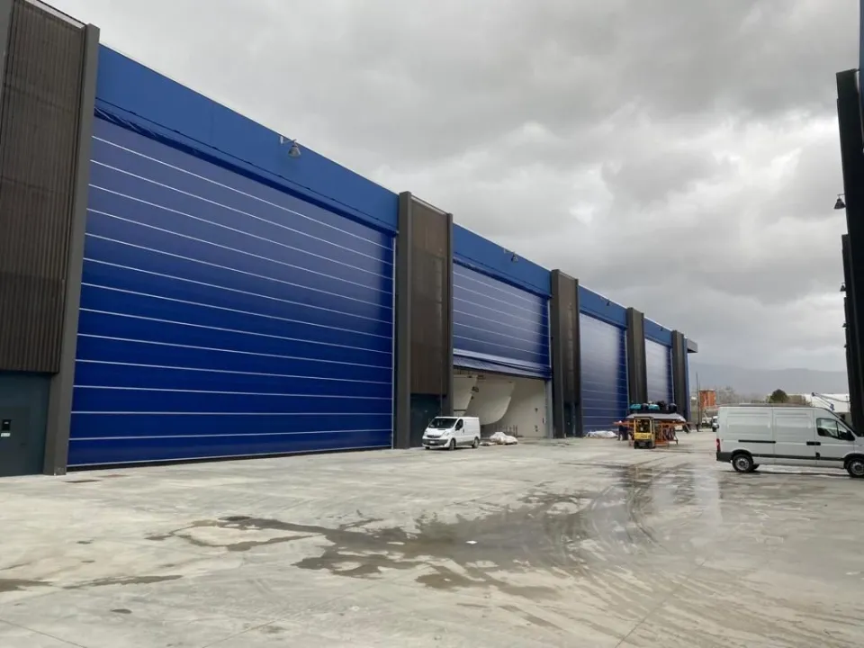 access-systems-porte-de-grandes-dimensions-megapack