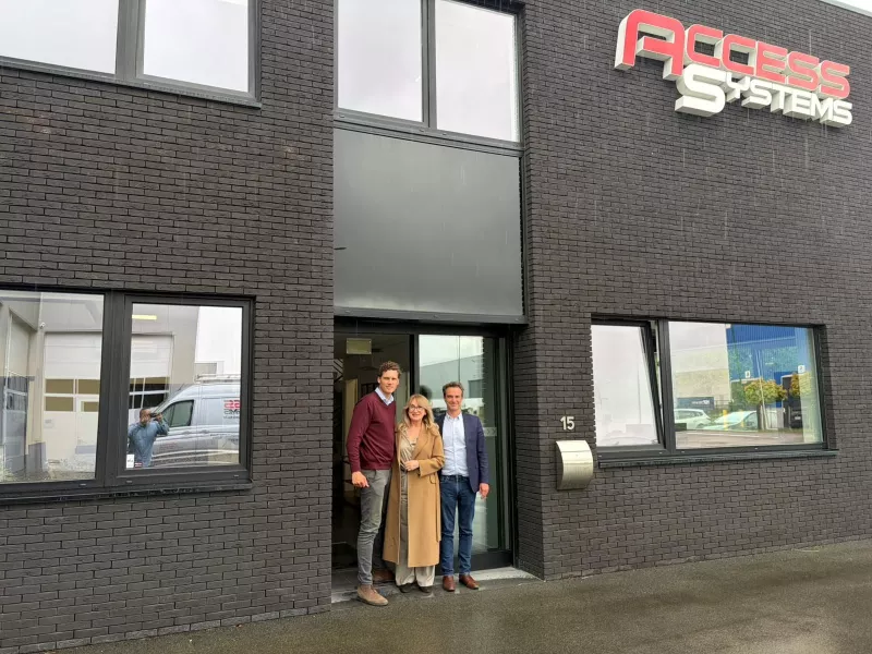 EMI Group à la rencontre d'Access Systems